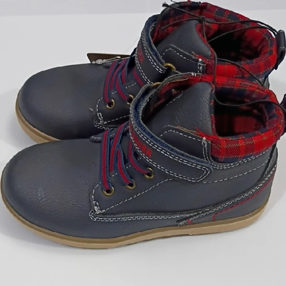 EDDIE BAUER Boys High-top Boots - Navy and Red - SIZE 11 NWT
